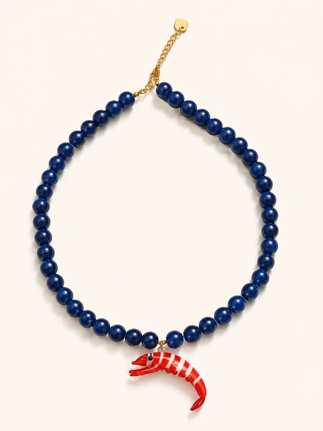 collier-perles-bleues-crevette-studio