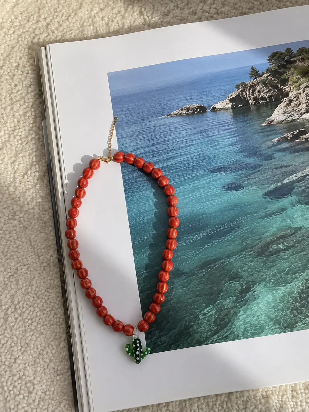 collier-perles-rouges-cactus-lifestyle